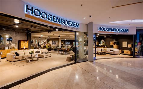 Woonwinkel Hoogenboezem in Rotterdam .